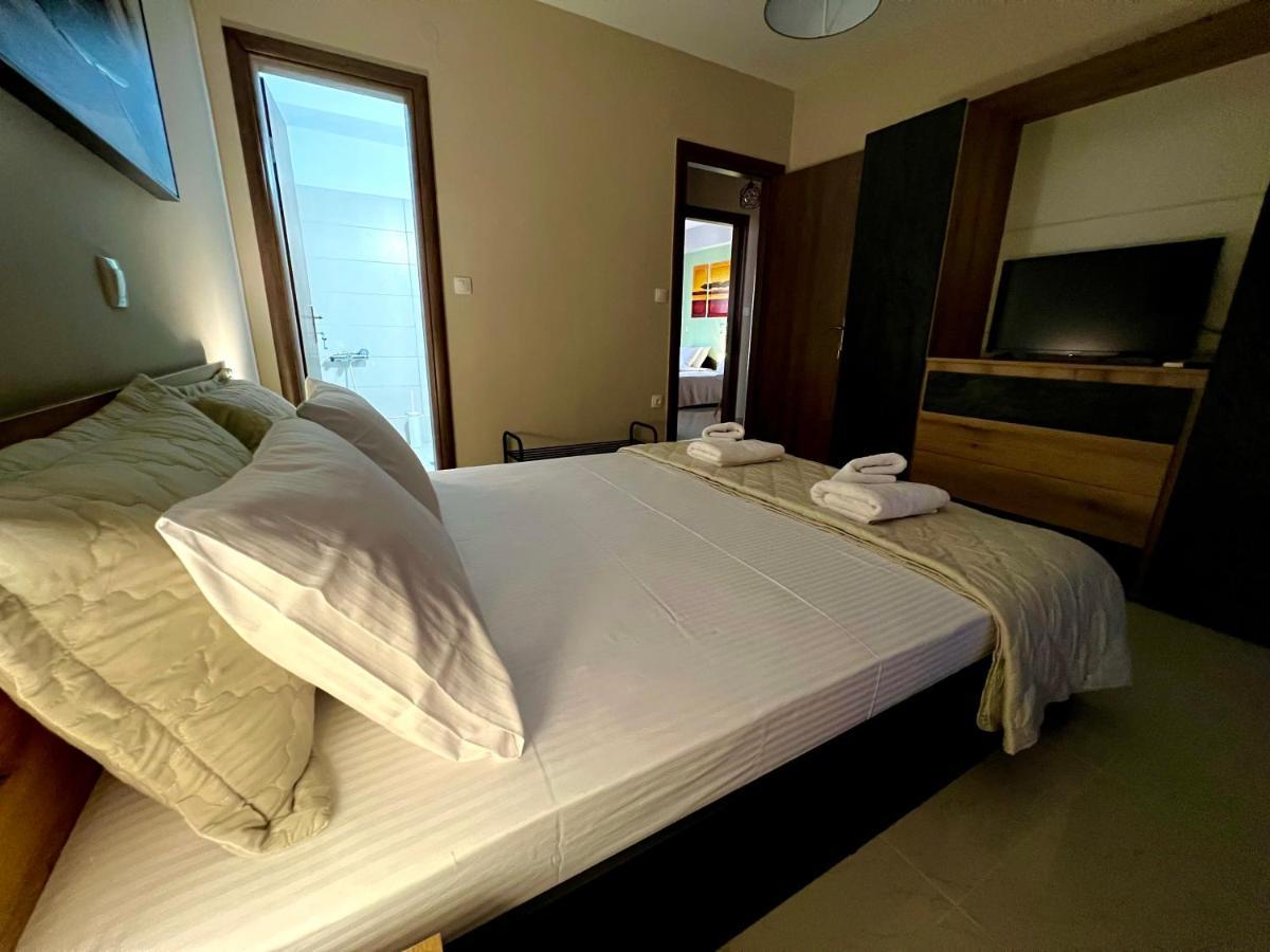 Aliki's House Apartment *